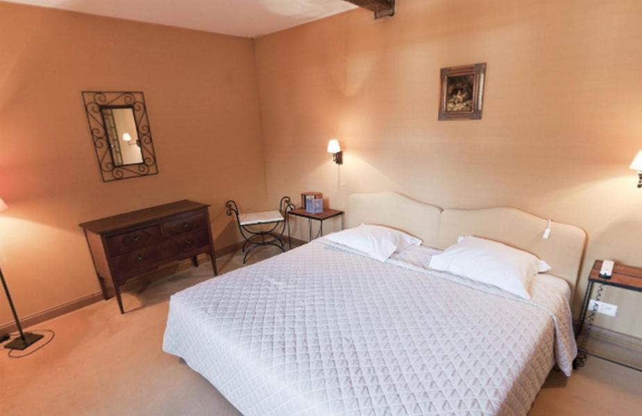 La Ferme Des Vallees Hotel Les Essarts-le-Roi Ruang foto